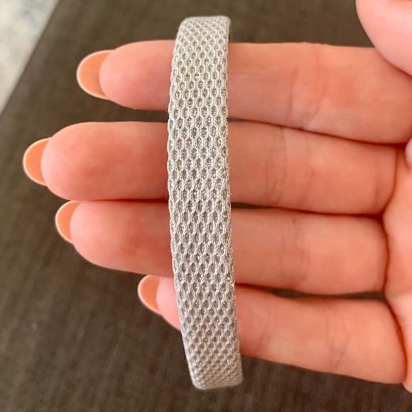 Silver sparkly mesh choker - Picture 7 of 7